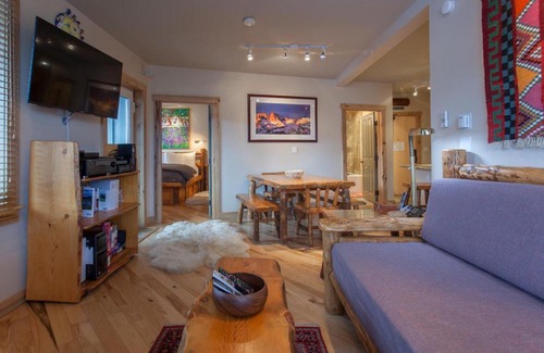 Mammoth Lakes House | Juniper Springs Lodge # 426