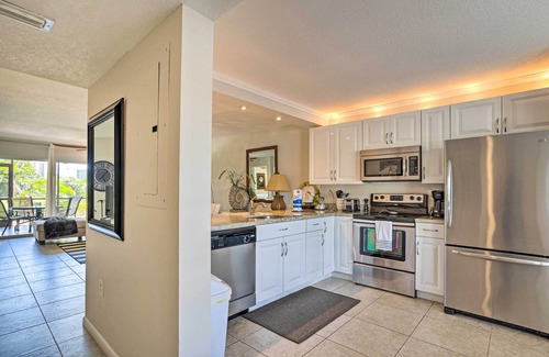 Sea Palms Condo | Jupiter Condo w/Pool Access, Walk to Beach!