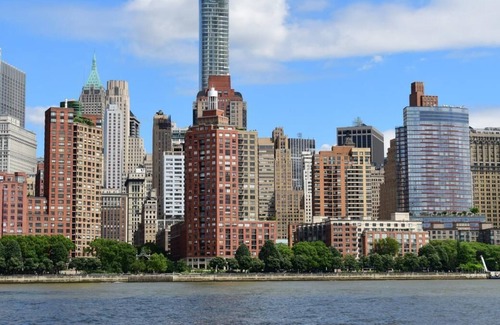 Bowery House | Just a Quick Drive from Flatiron Building! 4 Relaxing Units w/ City Views