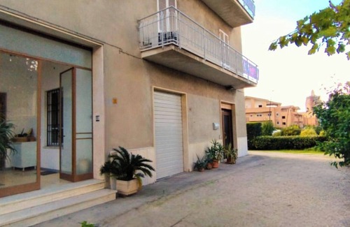 Santa Maria degli Angeli Apartment | Just steps away from the Porziuncola, a cozy home with private parking