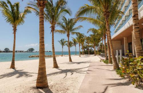 Clearwater Beach Hotel | JW Marriott Clearwater Beach Resort & Spa