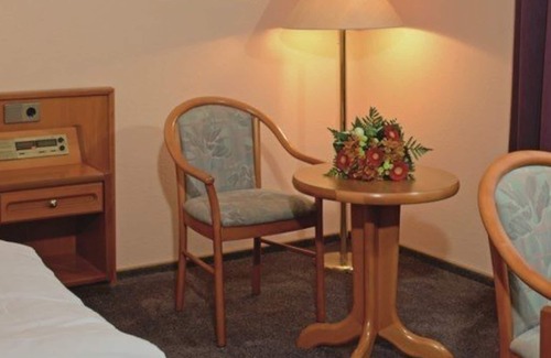 Konigslutter am Elm Hotel | Kärntner Stubn