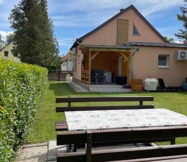 Balatonmariafurdo House | Két szobás, teraszos, kertes vendégház