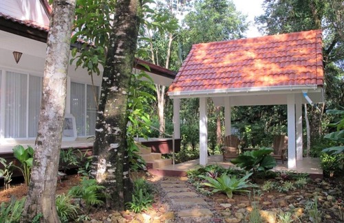 Ko Chang House | K Chang 6BR, 7 BA w/pool and seaview roof terrace