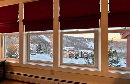 Central Vermont- Killington Villa | K6 Topridge Unit 30A Slopeside with Private Hot Tub