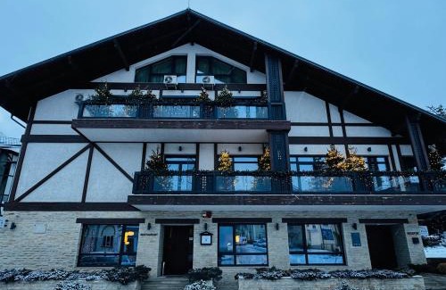 Vatra Dornei Ski Chalet | KABAN BOUTIQUE HOTEL - 5Star Central Villa in Vatra Dornei