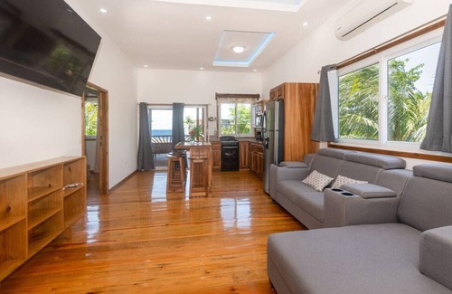 Antoneys Cay Cabin | Kaia’s Oasis – New Modern Cabana Stay in West End