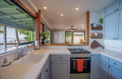 Kahaluu Bay House | Kailua-Kona Hawaii 3 Bedroom House Sleeps 6
