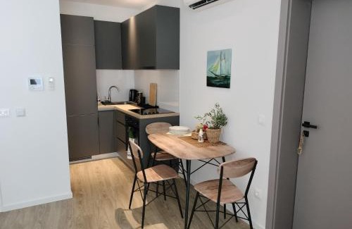Dugis Apartment | Kaja Home
