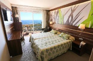 Calella Hotel | KAKTUS Hotel Volga - Adults Recommended