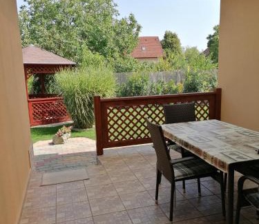 Hajduszoboszlo Apartment | Kaktuszvirág Apartmanház