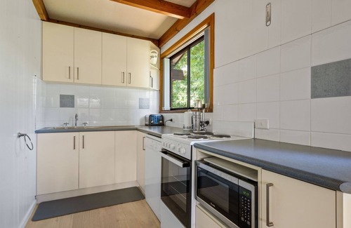 Bright Apartment | Kalamunda 6 - On the Rail Trail