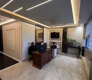 Agra Hotel | kalewaa foods and services