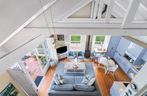 Kalk Bay Condo | Kalk Bay Condo at The Majestic