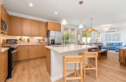 Makaha Valley Apartment | Kalo Homes ~ Moana Beach Cottage