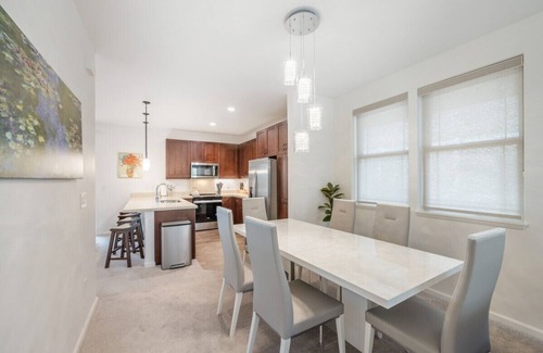 Makaha Valley House | Kalo Homes ~ Ocean View Escape