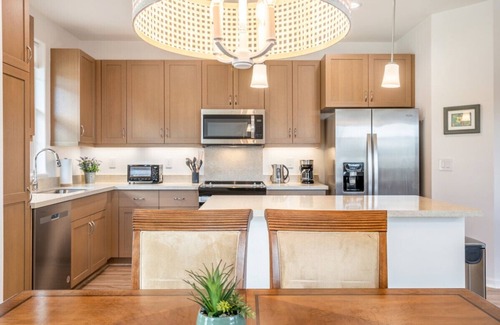 Makaha Valley House | Kalo Homes ~ Surfside Serenity