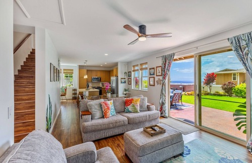 Makaha Valley House | Kalo Homes ~ Tropical Makaha Sanctuary