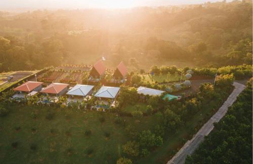 Penas Blancas Ski Chalet | Kaluma Poas Farmstay A-frame Chalet