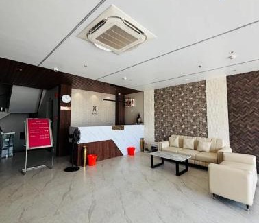 Padrauna Hotel | Kamala Inn Grand