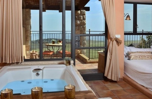 Nof Kinneret Hotel | Kami Suites Hotel