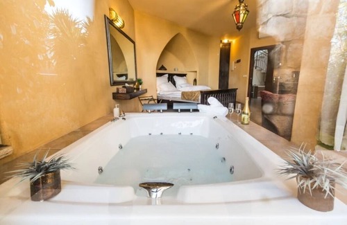 Nof Kinneret Hotel | Kami Suites Hotel