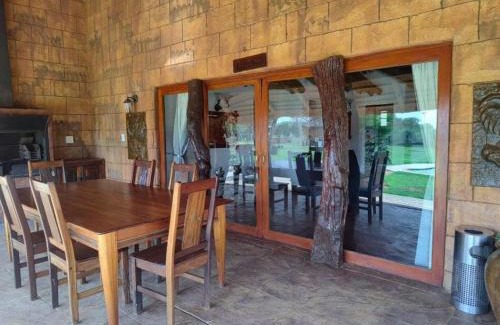 Letsemeng Cabin | Kandirri Game Lodge