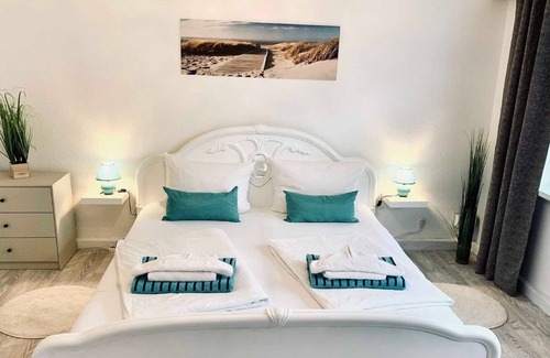 Graal Mueritz Apartment | Kapitäns HUS - Ganzes Haus - Kapitäns Hus-familienfreundliches Ferienhaus Nahe zum Strand