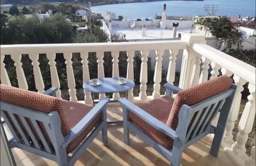 Yeniliman Villa | Karaburun'da Deniz Manzaralı Ferah Dubleks Villa
