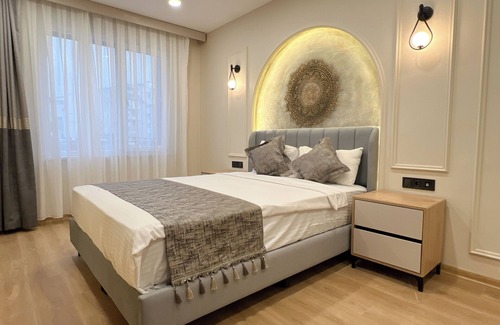 Tophane Bed & Breakfast | KARAKOY TOPHANE MANSION