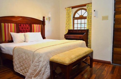 Mandeville Bed & Breakfast | Kariba Kariba