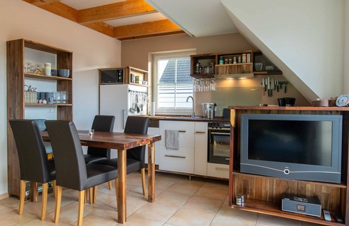Karlshagen Apartment | Karla maisonette vacation apartment with family bed - Holiday apartment