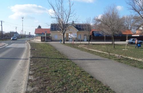 Cserkeszolo Apartment | Karneol Apartmanház Cserkeszőlő