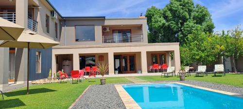 Oudtshoorn House | Karoo Sun Boutique Guest House