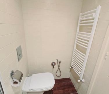 Mrezga Apartment | Karray Home Appartement Salon 2 RDC avec Jardin