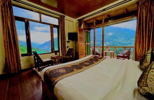 Manthani Hotel | Kartik mountain View Cottage - A Hidden Gem - Best Selling Property in Manali