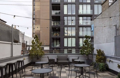 Bowery Apartment | Kasa Lantern LES | Great King Studio + NYC