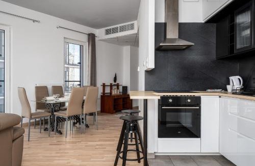 Wola Apartment | Kasprzaka 29 Warsaw Panorama 17th Floor By Perfect Apart 1720