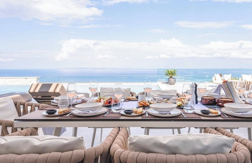 Vasilikos Villa | Katalania - Four Bedroom Villa, Sleeps 8