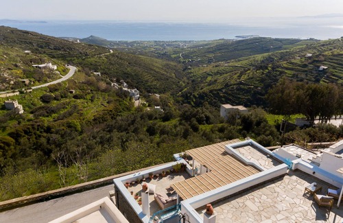 Tinos House | Kato Spiti - Artful Home with Sea View II