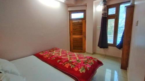 Nermand House | Katoch Apartments - Food & Stay