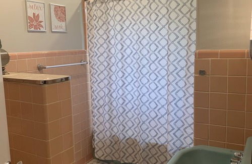 Bluffton Other | Katy Trail lodging 1 bedroom