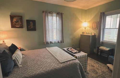 Bluffton Other | Katy Trail lodging 1 bedroom