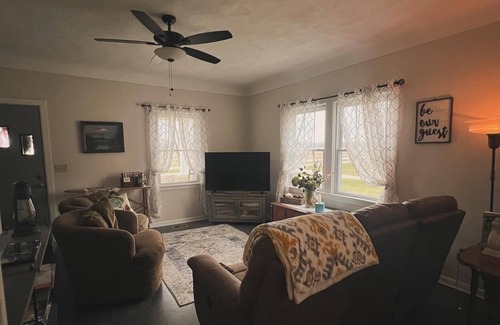 Bluffton Other | Katy Trail lodging 1 bedroom