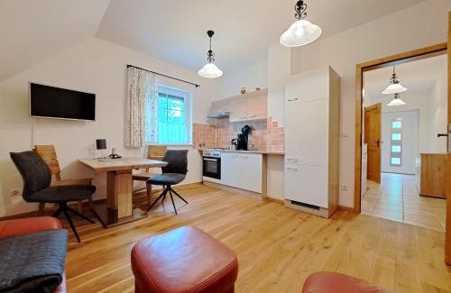 Fotschach Apartment | Kauschlerhof Privatzimmer waldseitig