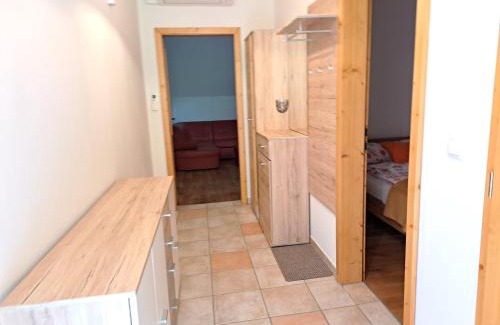 Fotschach Apartment | Kauschlerhof Privatzimmer waldseitig