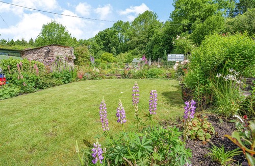 Glangrwyney Cottage | Kavieng