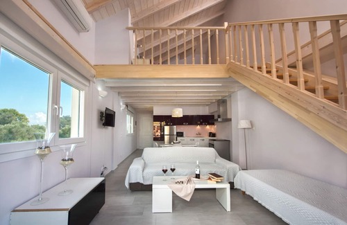 Kavos Apartment | Kavos Plaza Hotel