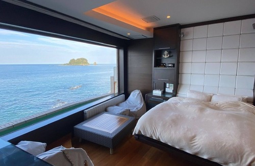 Ito Hotel | KAWANA