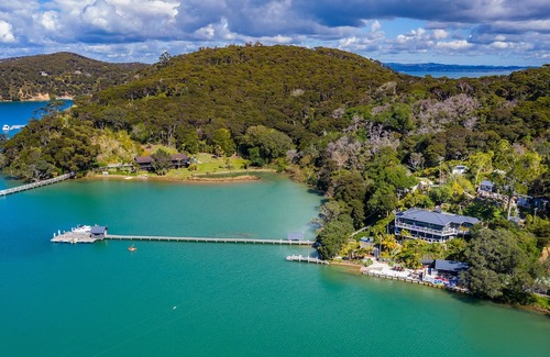Kawau Island Hotel | Kawau Lodge
